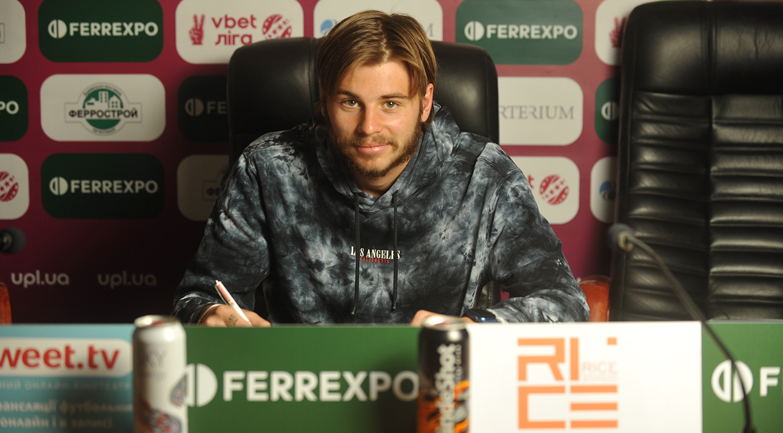 nesterenko_1140.jpg