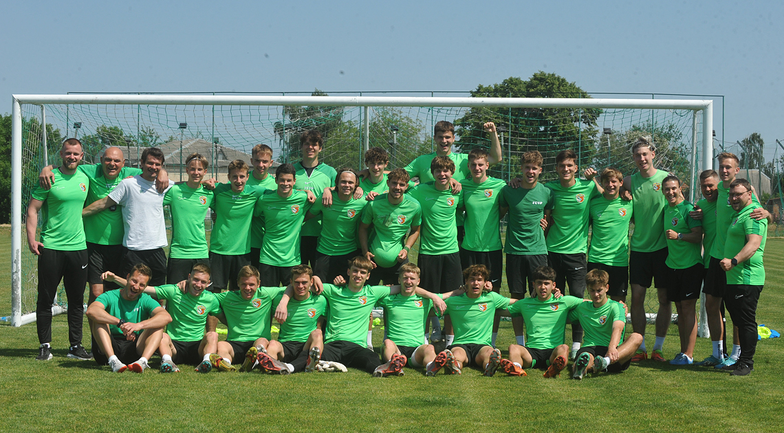 u19_fin.jpg
