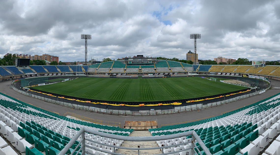 stadium_inside_001.jpg
