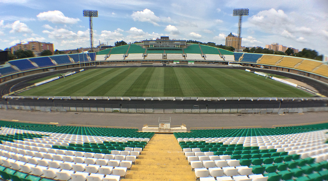 stadium_1140.jpg